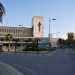 Imbocchiamo quindi questultima strada. Sulla destra abbiamo il muro di cinta del Policlinico, gigantesco ospedale la cui edificazione cominci nel lontano 1936. Sulla sinistra invece si erge laltra storica struttura del Villaggio del Fanciullo